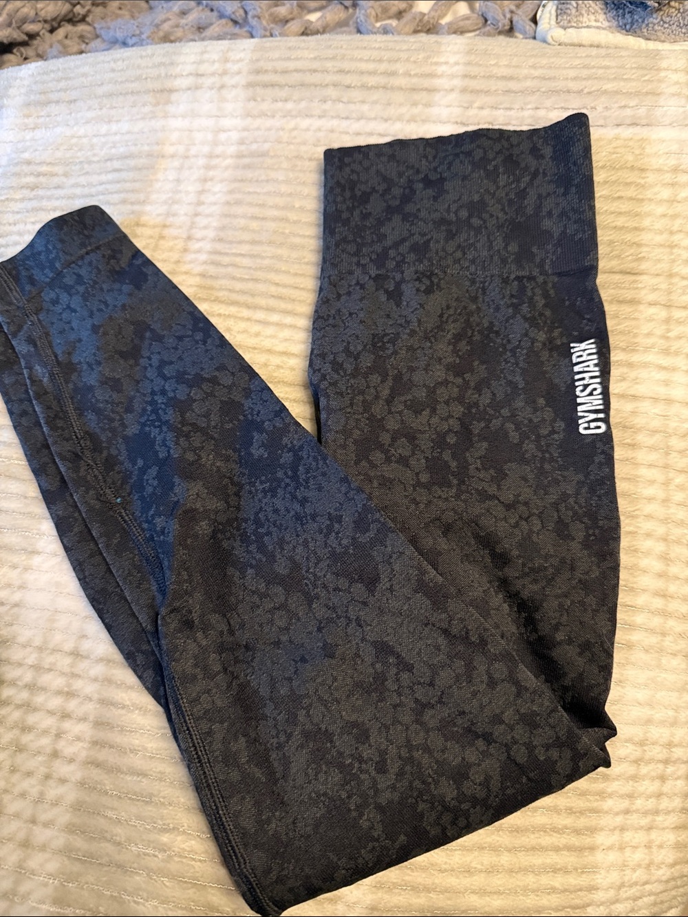 Gymshark Black Floral-Print Seamless Leggings MEDIUM